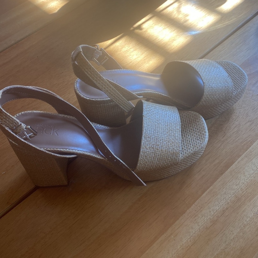 Nordstrom Rack Tan Platform Wedge - Picture 3 of 7
